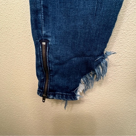 Cello Distressed High Rise Skinny Jeans With Ankle Zippers - Picture 3 of 16